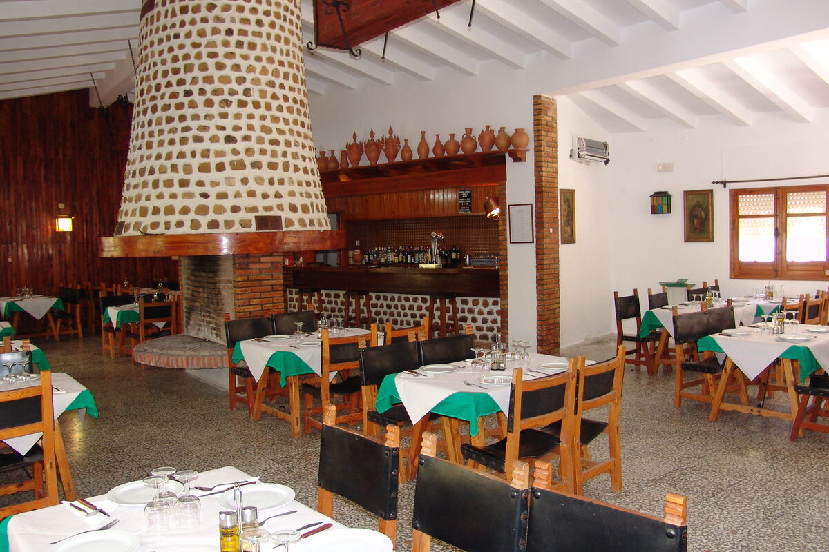Restaurante Los Torreones Balneario Alicún de las Torres Granada